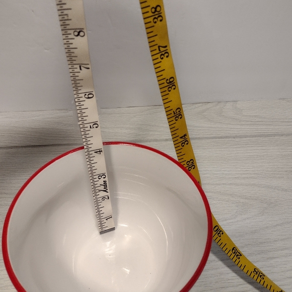 Everyday white Christmas porcelain Nesting Bowls set of 3 Merry, Noel, Joy. - Picture 10 of 11